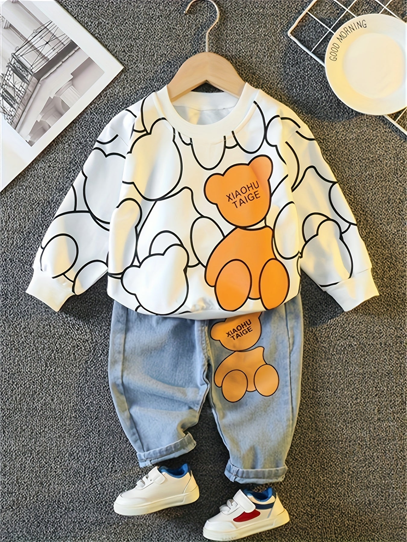 طقم من قطعتين بتصميم دب مطبوع كاجوال للأولاد