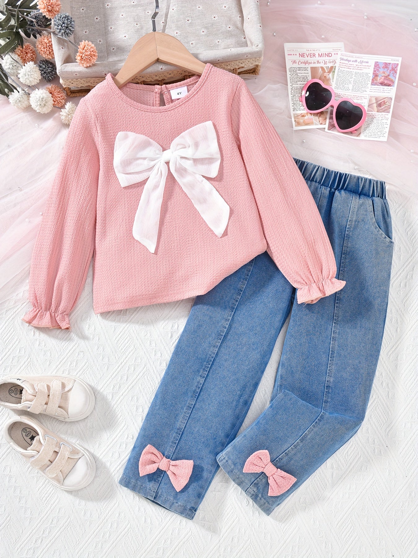 طقم فطعتين بناتي أنيق بأكمام طويلة وجينز عصري