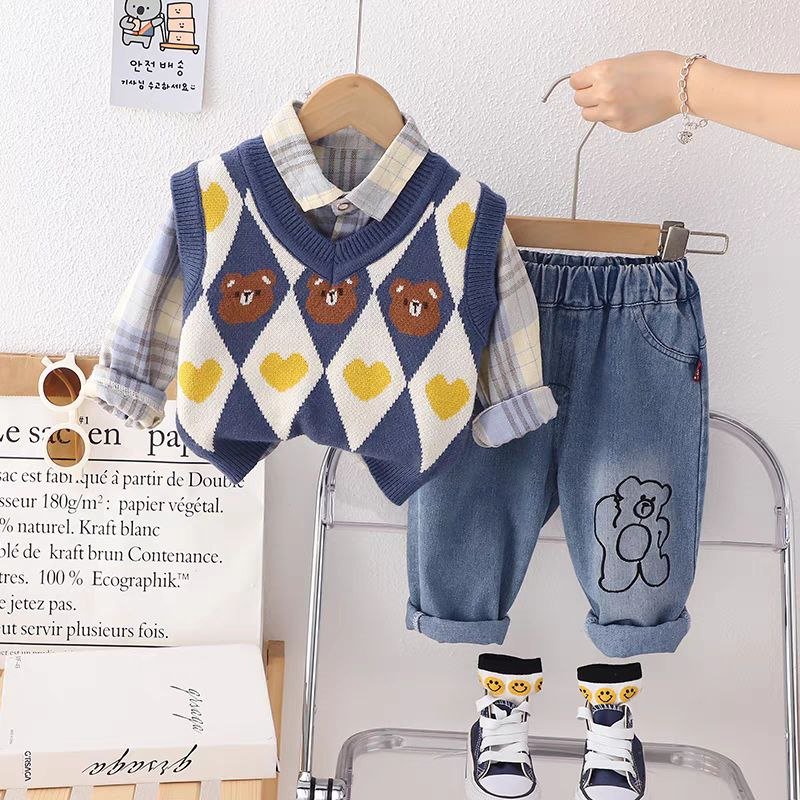 طقم ثلاثي برسمة دب خريفي للأولاد