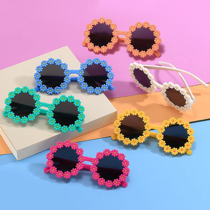 نظارات شمسية للأطفال بتصميم زهور – أناقة مرحة لأيام مشمسة