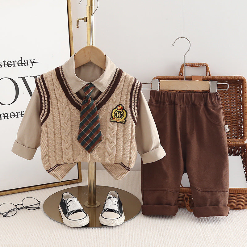 طقم كلاسيكي من 3 قطع  سترة صوفية بدون أكمام وقميص بأكمام طويلة مع بنطال