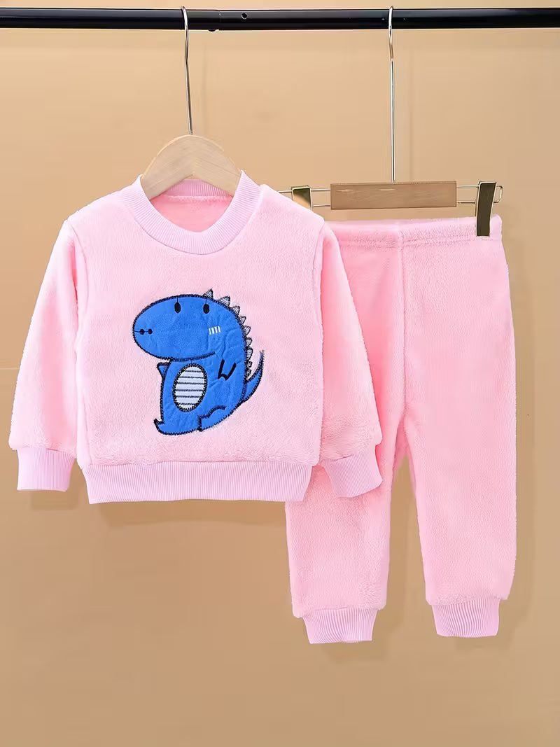 بيجاما قطعتين بتطريز كرتونى شتوي دافئ