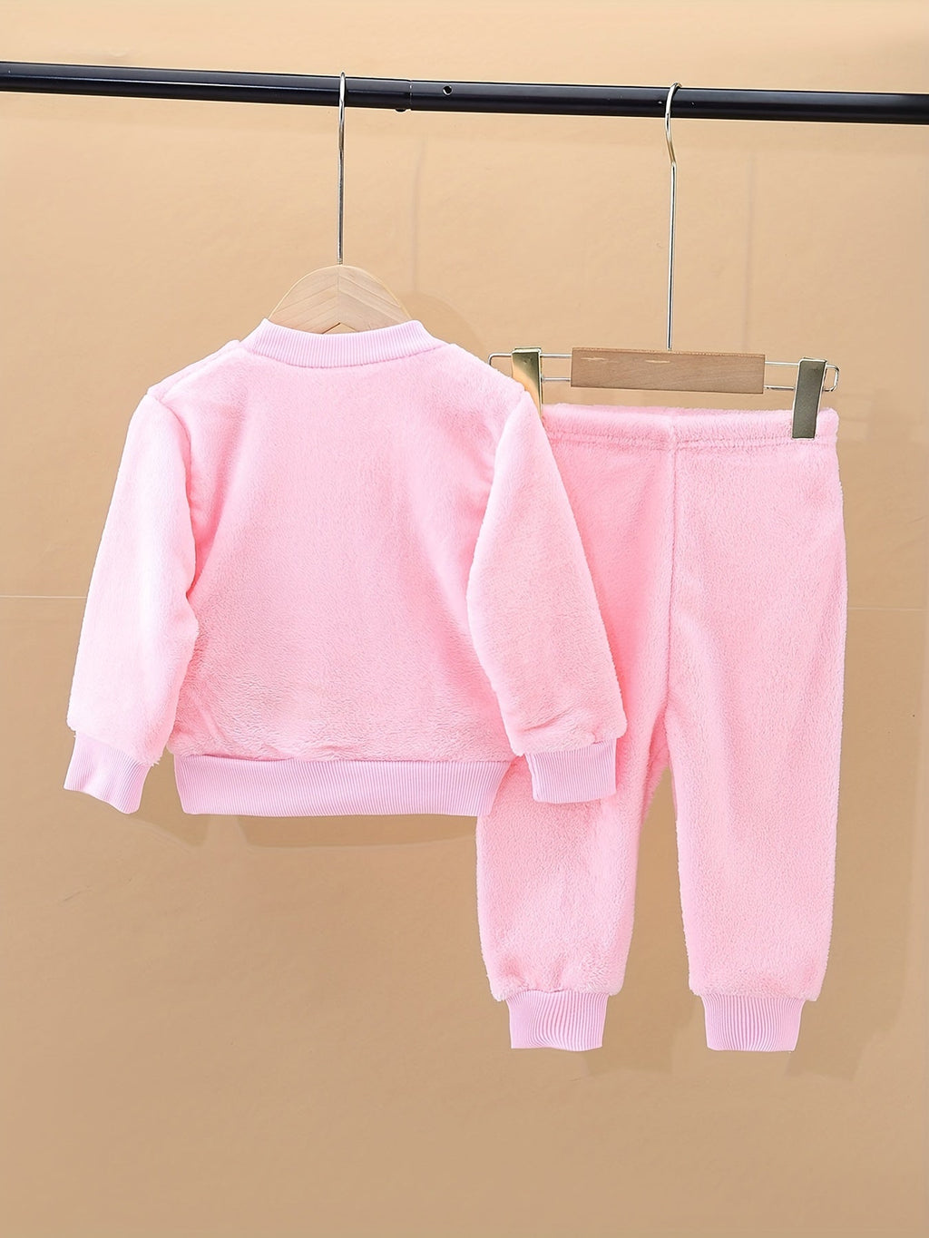 بيجاما قطعتين بتطريز كرتونى شتوي دافئ - DeerChic