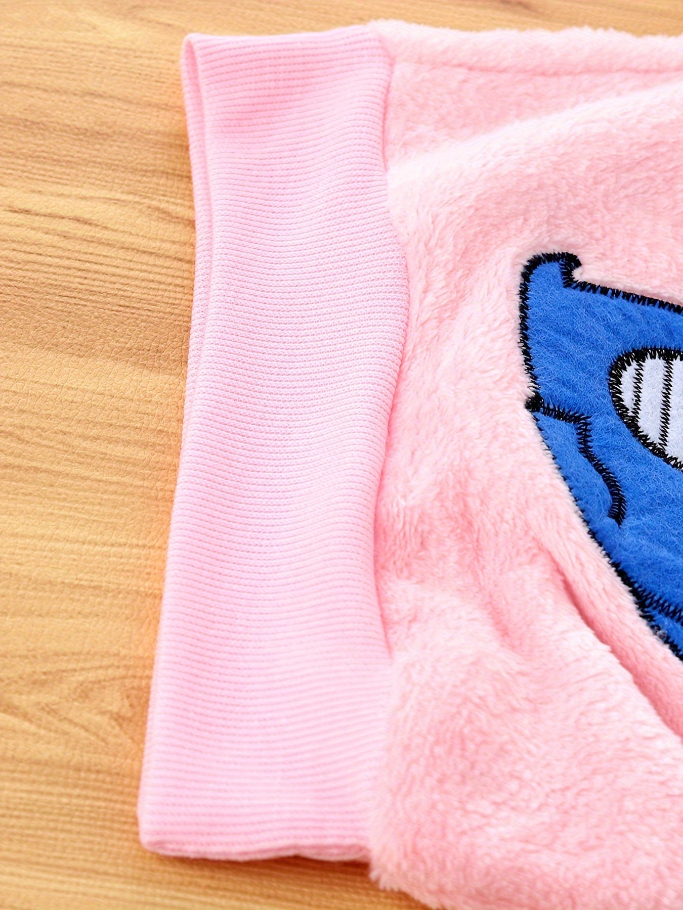 بيجاما قطعتين بتطريز كرتونى شتوي دافئ - DeerChic