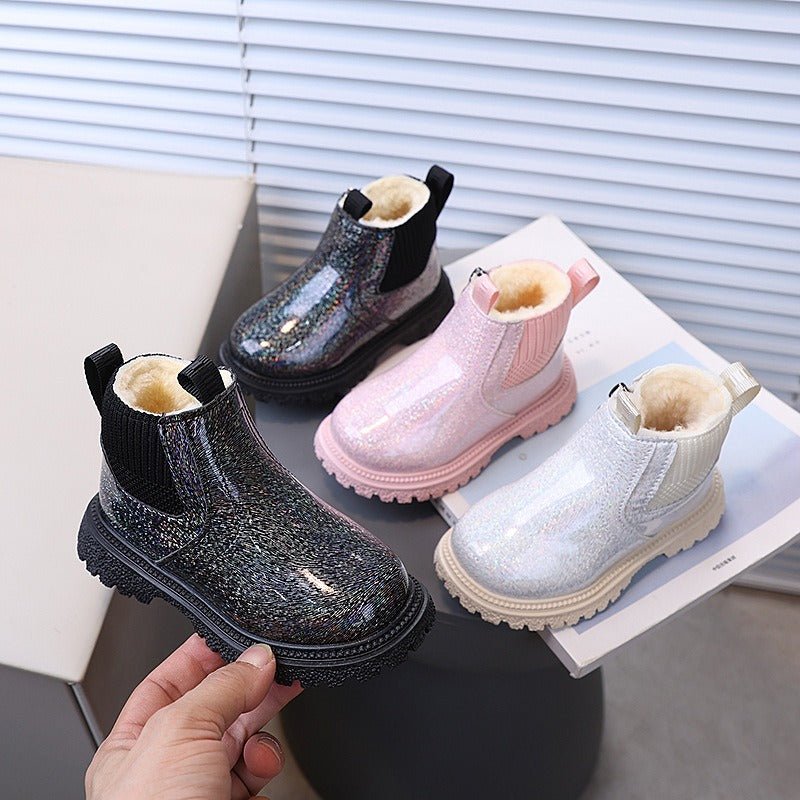 حذاء شتوي لامع مبطن بفرو للبنات