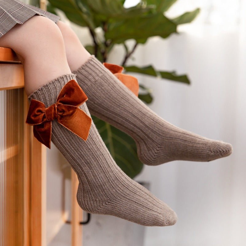 جوارب طويلة شتوية بفيونكة مخملية للبنات - DeerChic