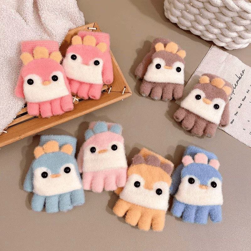 قفازات أطفال شتوية بتصميم بطريق كرتوني من عمر 3 إلى 5 سنوات