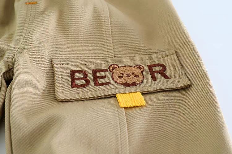 طقم خريفي بطبعة دب وربطة عنق للأولاد - DeerChic