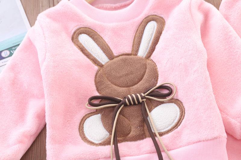 طقم قطعتين شتوي ناعم برسمة دب للاطفال - DeerChic