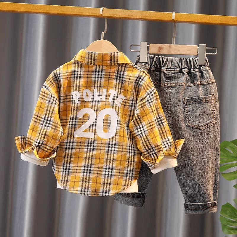 طقم ثلاث قطع كاجوال جينز وكارو للأولاد